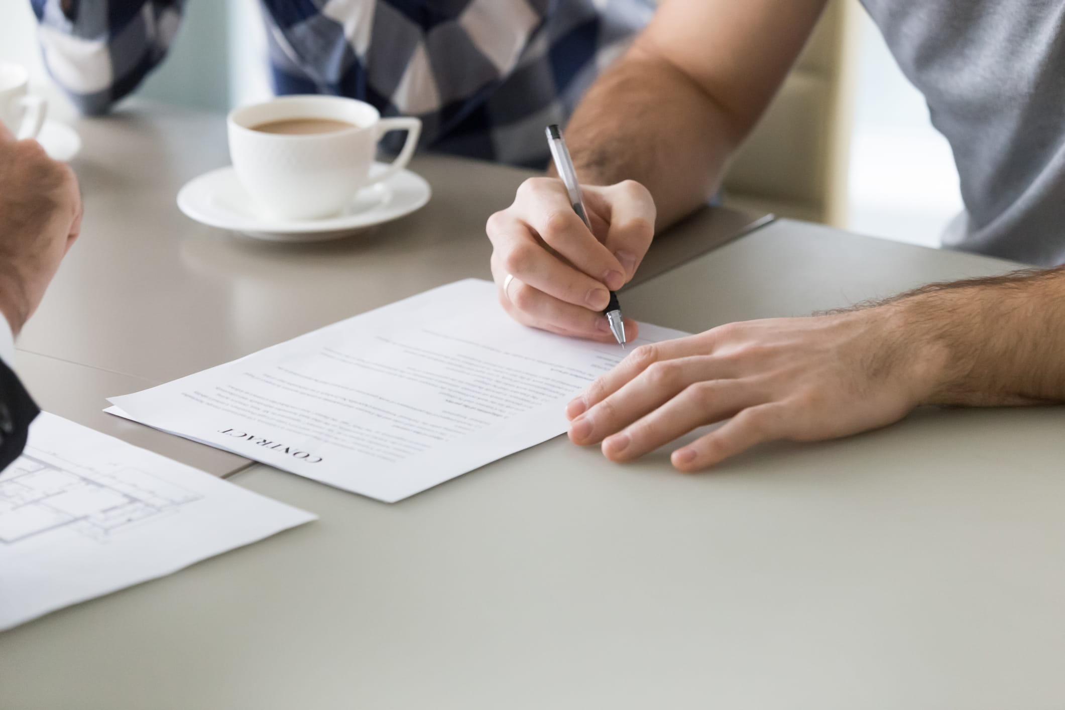 Contract tekenen
